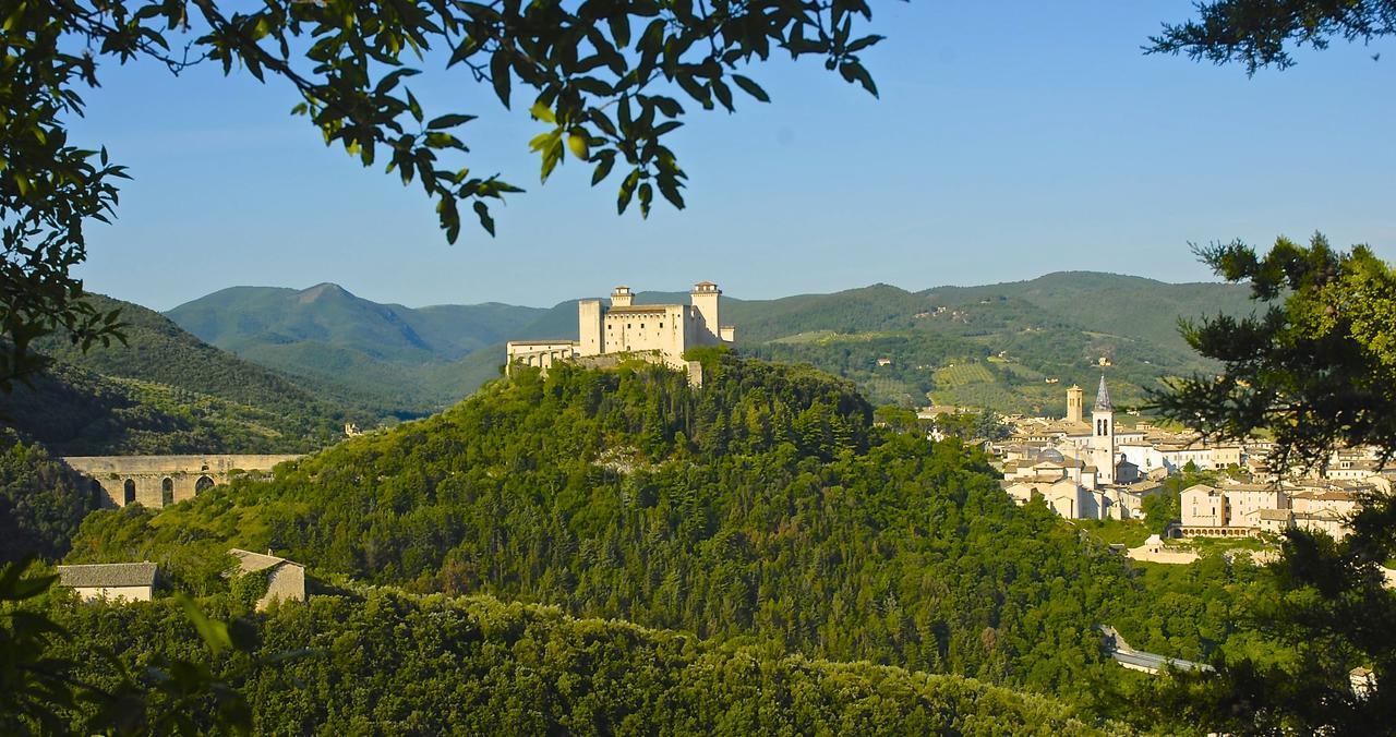 Palazzo Sant'Angelo Bed & Breakfast Spoleto Ngoại thất bức ảnh